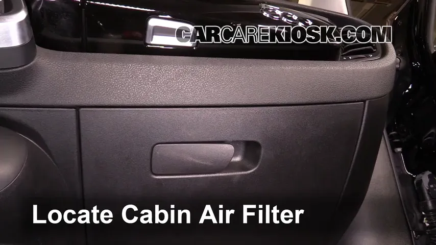 2016 Fiat 500X Easy 2.4L 4 Cyl. Filtre à air (intérieur) Changement